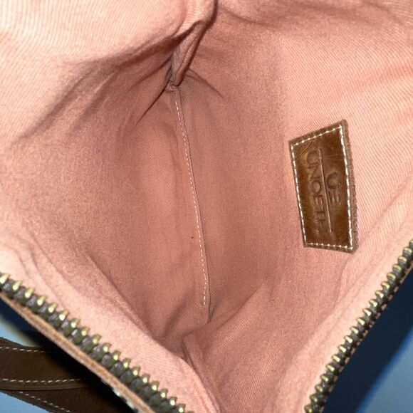 UNOETH Leather Crossbody Brown Small - Picture 9 of 10